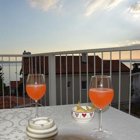 App Lu 5 Novi Vinodolski Exterior foto