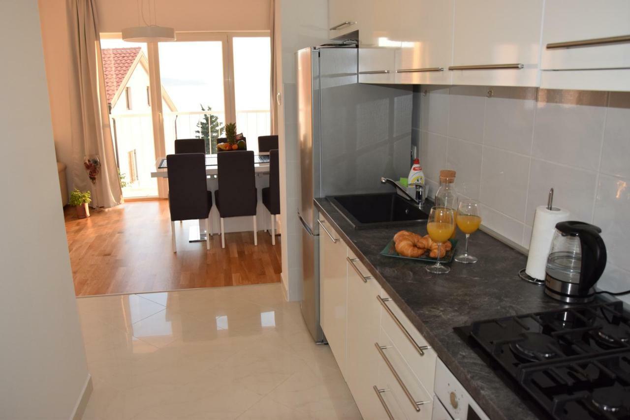 App Lu 5 Novi Vinodolski Exterior foto